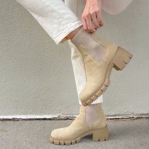 Steve Madden Hayle Boot. Size 9.5